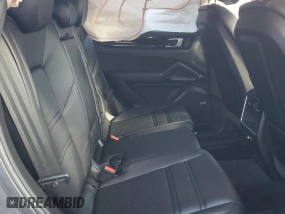 2022 Porsche Cayenne с VIN WP1AA2AY4NDA00311, выставлен на аукционе Copart как лот 44759175 с пробегом 39 264 миль миль и Списание • Salvage title. История ставок и продаж доступна на DreamBid. Изображение 11.