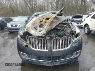 2013 Lincoln MKX with VIN 2LMDJ8JK7DBL00846, listed as a Copart auction lot 51838655 with 0 mi miles and Salvage Title. Bid and sale history available at carsss.com. Image 5.