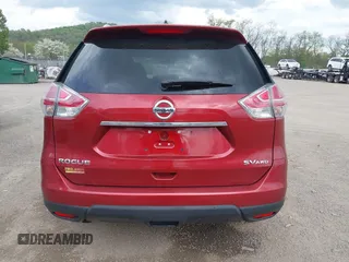 2015 Nissan Rogue SL with VIN 5N1AT2MV0FC822619, listed as a IAAI auction lot 42127713 with 138,825 mi miles and . Bid and sale history available at carsss.com. Image 16.