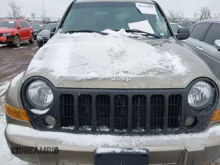 2006 Jeep Liberty Limited with VIN 1J4GL58K86W238011, listed as a IAAI auction lot 41612952 with 161,705 mi miles. Bid and sale history available at carsss.com. Image 16.