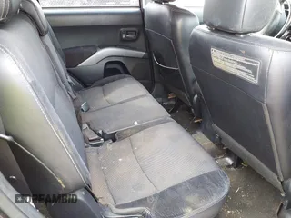 2012 Mitsubishi Outlander SE z VIN JA4AS3AW4CU006815, wystawiony jako IAAI lot #41652578 z przebiegiem 130 000 mil mil oraz . Historia ofert i sprzedaży dostępna na DreamBid. Obrazek 8.
