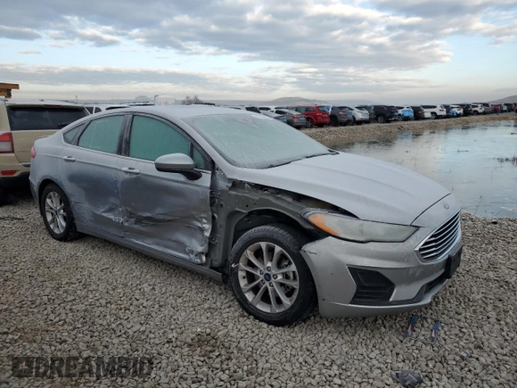 2020 Ford Fusion SE with VIN 3FA6P0HD8LR149876, listed as a Copart auction lot 89190665 with 138,373 mi miles and Salvage Title. Bid and sale history available at DreamBid. Image 4.