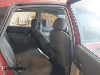 2005 Ford Focus S с VIN 3FAFP37NX5R109507, выставлен на аукционе IAAI как лот 42107599 с пробегом 186 421 миль миль и . История ставок и продаж доступна на DreamBid. Изображение 8.