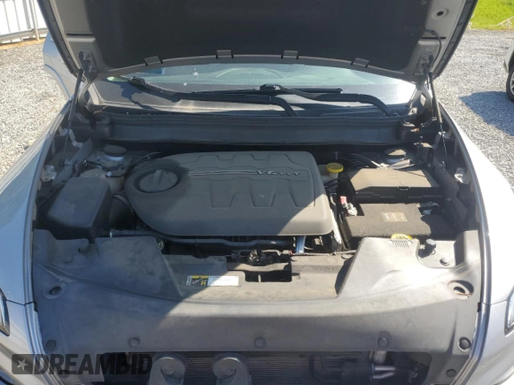 2017 Jeep Cherokee Overland with VIN 1C4PJMJS2HW584851, listed as a Copart auction lot 61738325 with 34,582 mi miles and Salvage title. Bid and sale history available at DreamBid. Image 12.