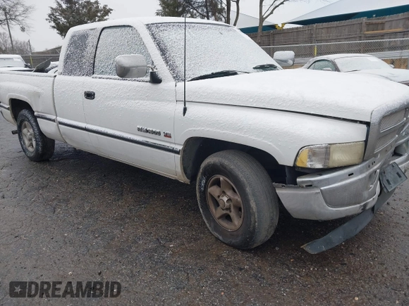 1997 Dodge 1500 with VIN 3B7HC13Y8VG787591, listed as a IAAI auction lot 41493641 with 281,506 mi miles and . Bid and sale history available at DreamBid. Image 1.