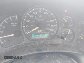 2002 Chevrolet Avalanche with VIN 3GNEC13T92G185390, listed as a IAAI auction lot 42619388 with 164,145 mi miles and . Bid and sale history available at DreamBid. Image 7.