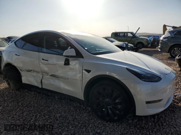 2022 Tesla Model Y Performance with VIN 7SAYGDEF7NF337571, listed as a Copart auction lot 45050805 with Not Provided miles and Salvage Title. Bid and sale history available at DreamBid. Image 4.