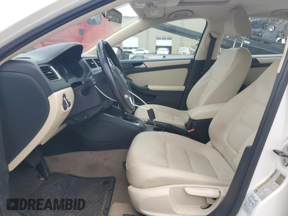 2012 Volkswagen Jetta SE with VIN 3VWDP7AJXCM391654, listed as a Copart auction lot 52693285 with 120,626 mi miles and Clean title. Bid and sale history available at DreamBid. Image 7.