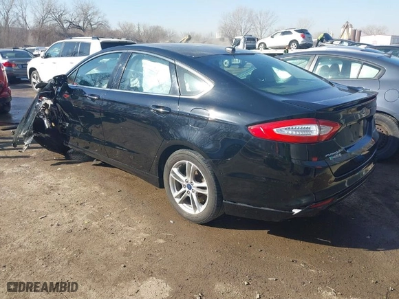 2016 Ford Fusion Energi Titanium with VIN 3FA6P0SU3GR273200, listed as a IAAI auction lot 41769899 with 152,193 mi miles. Bid and sale history available at carsss.com. Image 3.