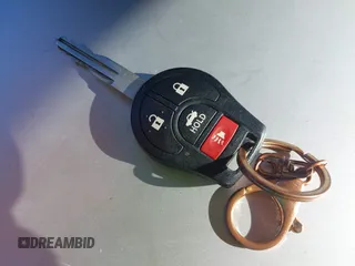 2017 Nissan Versa S Plus z VIN 3N1CN7AP1HL883983, wystawiony jako IAAI lot #42797132 z przebiegiem 179 584 mil mil oraz . Historia ofert i sprzedaży dostępna na DreamBid. Obrazek 11.