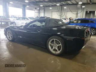 2002 Chevrolet Corvette with VIN 1G1YY32G425105016, listed as a Copart auction lot 58575714 with 33,152 mi miles and Salvage Title. Bid and sale history available at carsss.com. Image 2.