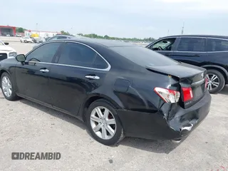 2008 Lexus ES 350 with VIN JTHBJ46G282195700, listed as a IAAI auction lot 41851493 with 198,168 mi miles. Bid and sale history available at carsss.com. Image 3.