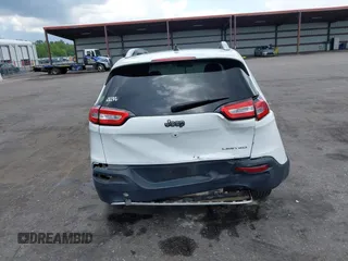 2017 Jeep Cherokee Limited с VIN 1C4PJLDB7HW610561, выставлен на аукционе IAAI как лот 42629863 с пробегом 82 180 миль миль и . История ставок и продаж доступна на DreamBid. Изображение 16.