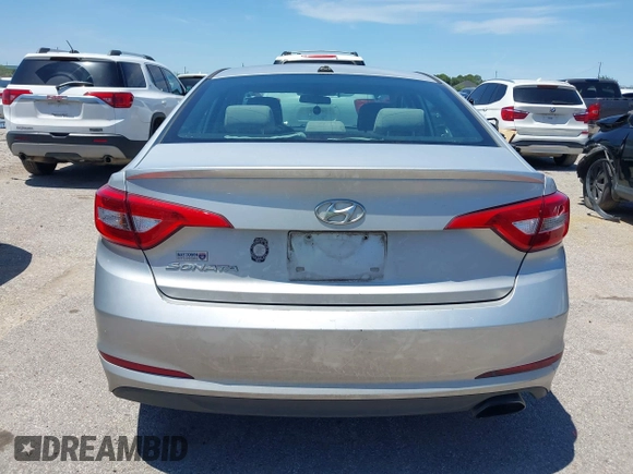 2017 Hyundai Sonata 2.4L with VIN 5NPE24AF2HH443209, listed as a IAAI auction lot 42190884 with 174,678 mi miles and . Bid and sale history available at carsss.com. Image 17.