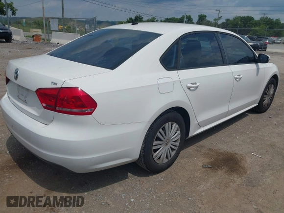 2014 Volkswagen Passat Wolfsburg Edition с VIN 1VWAS7A35EC101618, выставлен на аукционе IAAI как лот 42682368 с пробегом 187 862 миль миль и . История ставок и продаж доступна на DreamBid. Изображение 4.