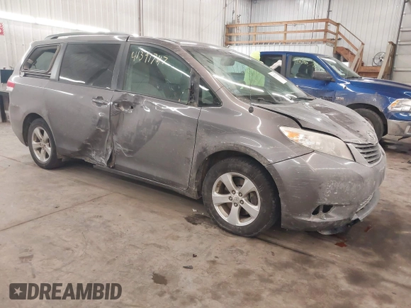 2011 Toyota Sienna LE AAS with VIN 5TDKK3DC6BS146668, listed as a IAAI auction lot 41391747 with 223,365 mi miles. Bid and sale history available at carsss.com. Image 1.