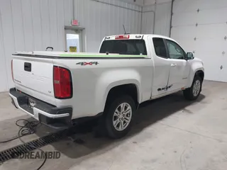 2021 Chevrolet Colorado 4WD LT z VIN 1GCHTCEA0M1242851, wystawiony jako IAAI lot #42131592 z przebiegiem 42 731 mil mil oraz . Historia ofert i sprzedaży dostępna na DreamBid. Obrazek 4.