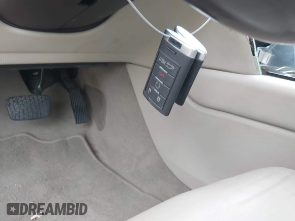 2014 Cadillac XTS Luxury with VIN 2G61M5S32E9310910, listed as a IAAI auction lot 41978298 with Not provided miles and . Bid and sale history available at DreamBid. Image 11.