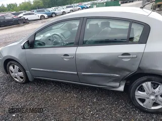 2012 Nissan Sentra 2.0 with VIN 3N1AB6AP8CL780112, listed as a IAAI auction lot 42295145 with 172,925 mi miles and . Bid and sale history available at DreamBid. Image 14.