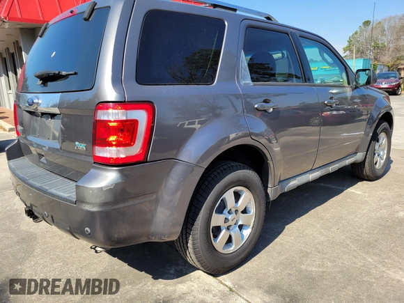 2011 Ford Escape Limited z VIN 1FMCU0E73BKA47257, wystawiony jako IAAI lot #41707062 z przebiegiem 187 836 mil mil oraz . Historia ofert i sprzedaży dostępna na DreamBid. Obrazek 4.