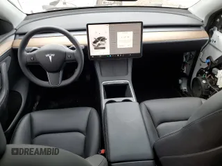 2022 Tesla Model Y Long Range z VIN 7SAYGDEE5NA015841, wystawiony jako Copart lot #57842275 z przebiegiem 51 952 mil mil oraz Szkody całkowita. Historia ofert i sprzedaży dostępna na DreamBid. Obrazek 8.