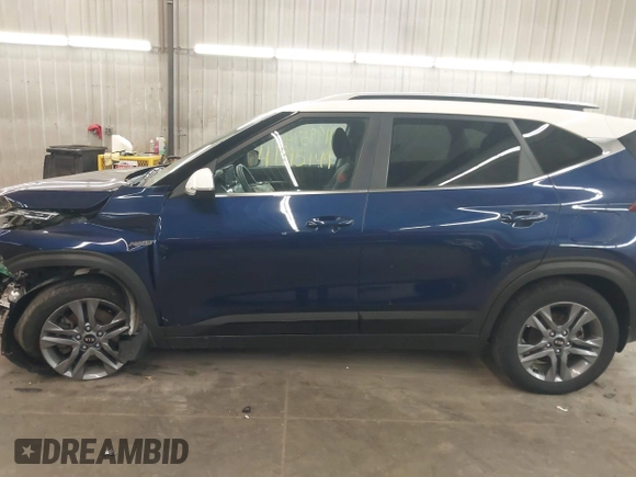 2021 Kia Seltos S z VIN KNDEUCAA6M7117095, wystawiony jako IAAI lot #41995149 z przebiegiem 31 757 mil mil oraz . Historia ofert i sprzedaży dostępna na DreamBid. Obrazek 15.