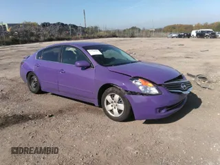 2008 Nissan Altima 2.5 SL with VIN 1N4AL21E08N521466, listed as a IAAI auction lot 37728310 with 229,305 mi miles. Bid and sale history available at carsss.com. Image 1.