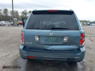 2006 Honda Pilot EX with VIN 2HKYF18486H529772, listed as a IAAI auction lot 41942985 with 182,872 mi miles. Bid and sale history available at carsss.com. Image 16.