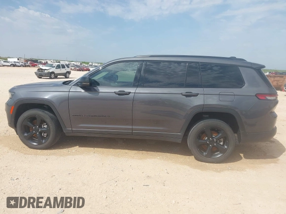 2023 Jeep Grand Cherokee Altitude with VIN 1C4RJKAG0P8700978, listed as a IAAI auction lot 42143863 with Not provided miles and . Bid and sale history available at DreamBid. Image 15.