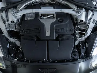 2022 Aston Martin DBX z VIN SD7VUJAW9NTV05320, wystawiony jako Copart lot #60103705 z przebiegiem 9 231 mil mil oraz Szkoda całkowita • Salvage title. Historia ofert i sprzedaży dostępna na DreamBid. Obrazek 7.
