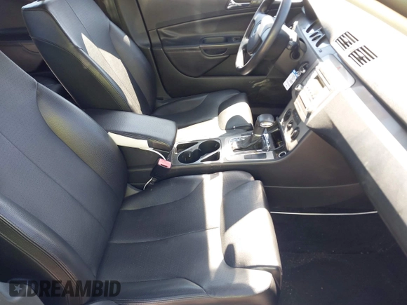 2007 Volkswagen Passat with VIN WVWJK73C27P073322, listed as a IAAI auction lot 41770399 with 137,738 mi miles and . Bid and sale history available at DreamBid. Image 5.