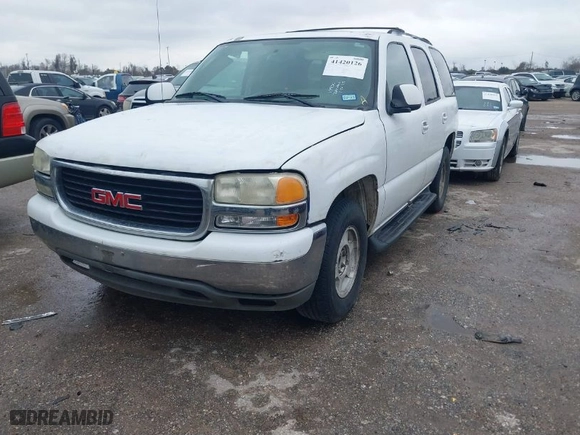 2004 GMC Yukon SLT with VIN 1GKEC13Z24R149450, listed as a IAAI auction lot 41420126 with 232,376 mi miles. Bid and sale history available at carsss.com. Image 2.