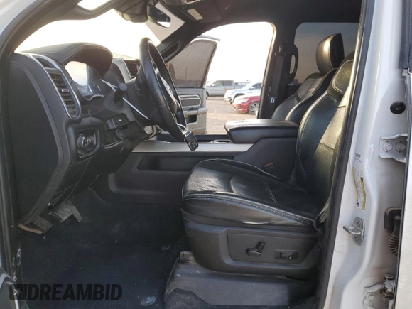2019 Ram 2500 Laramie with VIN 3C6UR5NL0KG664229, listed as a Copart auction lot 84499384 with 146,725 mi miles and Salvage Title. Bid and sale history available at carsss.com. Image 7.
