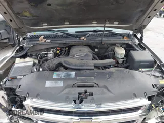 2003 Chevrolet Tahoe LT z VIN 1GNEK13Z53J148280, wystawiony jako IAAI lot #40963535 z przebiegiem 196 726 mil mil oraz . Historia ofert i sprzedaży dostępna na DreamBid. Obrazek 10.