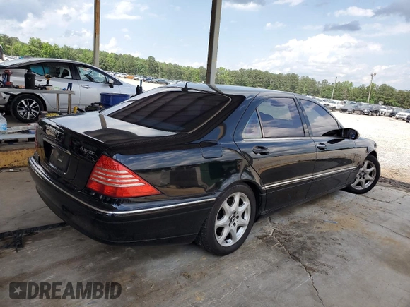 2006 Mercedes-Benz S 500 с VIN WDBNG84J26A483978, выставлен на аукционе Copart как лот 57902625 с пробегом 172 649 миль миль и Чистый • Clean title. История ставок и продаж доступна на DreamBid. Изображение 3.