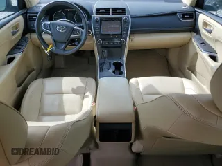 2017 Toyota Camry XLE z VIN 4T1BF1FK7HU616848, wystawiony jako Copart lot #57220335 z przebiegiem 96 762 mil mil oraz Szkoda całkowita • Salvage title. Historia ofert i sprzedaży dostępna na DreamBid. Obrazek 8.