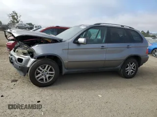 2005 BMW X5 3.0i with VIN 5UXFA13525LY02042, listed as a Copart auction lot 58061944 with 152,251 mi miles and Salvage Title. Bid and sale history available at carsss.com. Image 1.