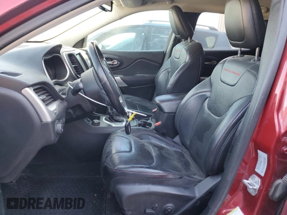 2017 Jeep Cherokee Trailhawk L Plus with VIN 1C4PJMBS6HD237128, listed as a Copart auction lot 44064115 with 105,897 mi miles and Salvage Title. Bid and sale history available at carsss.com. Image 7.