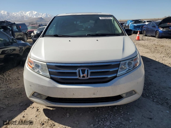 2013 Honda Odyssey Touring with VIN 5FNRL5H94DB068923, listed as a Copart auction lot 47269455 with 129,288 mi miles and Salvage Title. Bid and sale history available at carsss.com. Image 5.