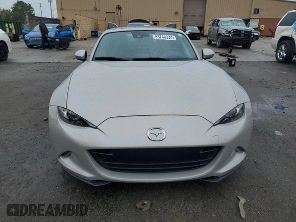 2022 Mazda MX-5 Miata Grand Touring z VIN JM1NDAM78N0504942, wystawiony jako Copart lot #83746334 z przebiegiem 17 610 mil mil oraz Szkoda całkowita • Salvage title. Historia ofert i sprzedaży dostępna na DreamBid. Obrazek 5.