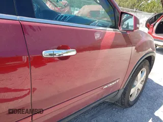 2007 GMC Acadia SLT with VIN 1GKEV33747J141745, listed as a IAAI auction lot 42035105 with 244,134 mi miles. Bid and sale history available at carsss.com. Image 6.