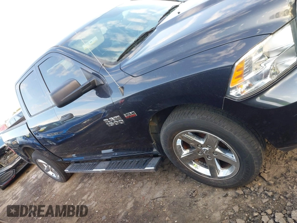 2016 Ram 1500 Express z VIN 1C6RR6KT4GS298176, wystawiony jako IAAI lot #41834695 z przebiegiem 76 104 mil mil oraz . Historia ofert i sprzedaży dostępna na DreamBid. Obrazek 13.