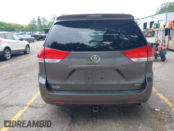 2012 Toyota Sienna XLE AAS with VIN 5TDYK3DC4CS216437, listed as a IAAI auction lot 42550624 with 253,123 mi miles and . Bid and sale history available at DreamBid. Image 16.