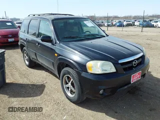 2005 Mazda Tribute S with VIN 4F2YZ04105KM16976, listed as a IAAI auction lot 41727893 with 247,556 mi miles and . Bid and sale history available at carsss.com. Image 1.
