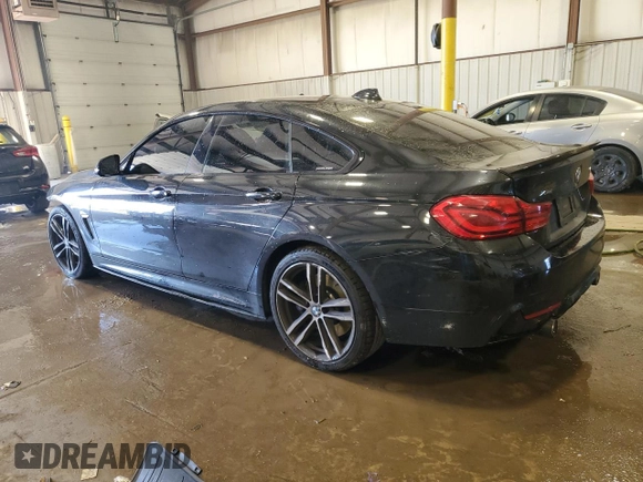 2019 BMW 4 Series 440i xDrive with VIN WBA4J7C52KBM74826, listed as a Copart auction lot 41975995 with 58,930 mi miles and Salvage Title. Bid and sale history available at carsss.com. Image 2.