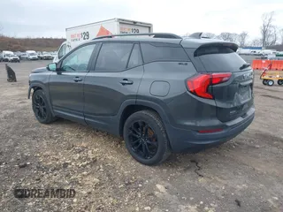 2020 GMC Terrain SLE z VIN 3GKALTEV8LL202632, wystawiony jako IAAI lot #42008965 z przebiegiem 113 744 mil mil oraz . Historia ofert i sprzedaży dostępna na DreamBid. Obrazek 3.
