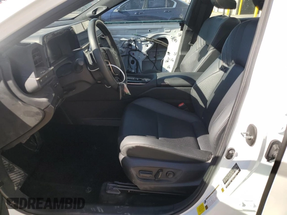 2024 Toyota Crown Platinum with VIN JTDAFAAF8R3007429, listed as a Copart auction lot 85254544 with 10,767 mi miles and Salvage Title. Bid and sale history available at DreamBid. Image 7.