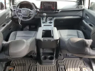 2022 Toyota Sienna XLE Woodland Edition with VIN 5TDASKFCXNS045169, listed as a Copart auction lot 71785184 with 52,333 mi miles and Salvage Title. Bid and sale history available at carsss.com. Image 8.