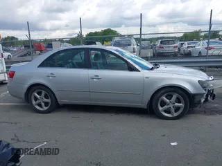 2007 Hyundai Sonata SE z VIN 5NPEU46F67H267976, wystawiony jako IAAI lot #42013063 z przebiegiem 211 890 mil mil oraz . Historia ofert i sprzedaży dostępna na DreamBid. Obrazek 14.