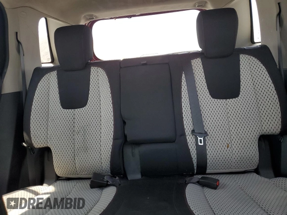 2015 GMC Terrain SLE z VIN 2GKALMEKXF6312408, wystawiony jako Copart lot #58523895 z przebiegiem 91 719 mil mil oraz Szkoda całkowita • Salvage title. Historia ofert i sprzedaży dostępna na DreamBid. Obrazek 10.